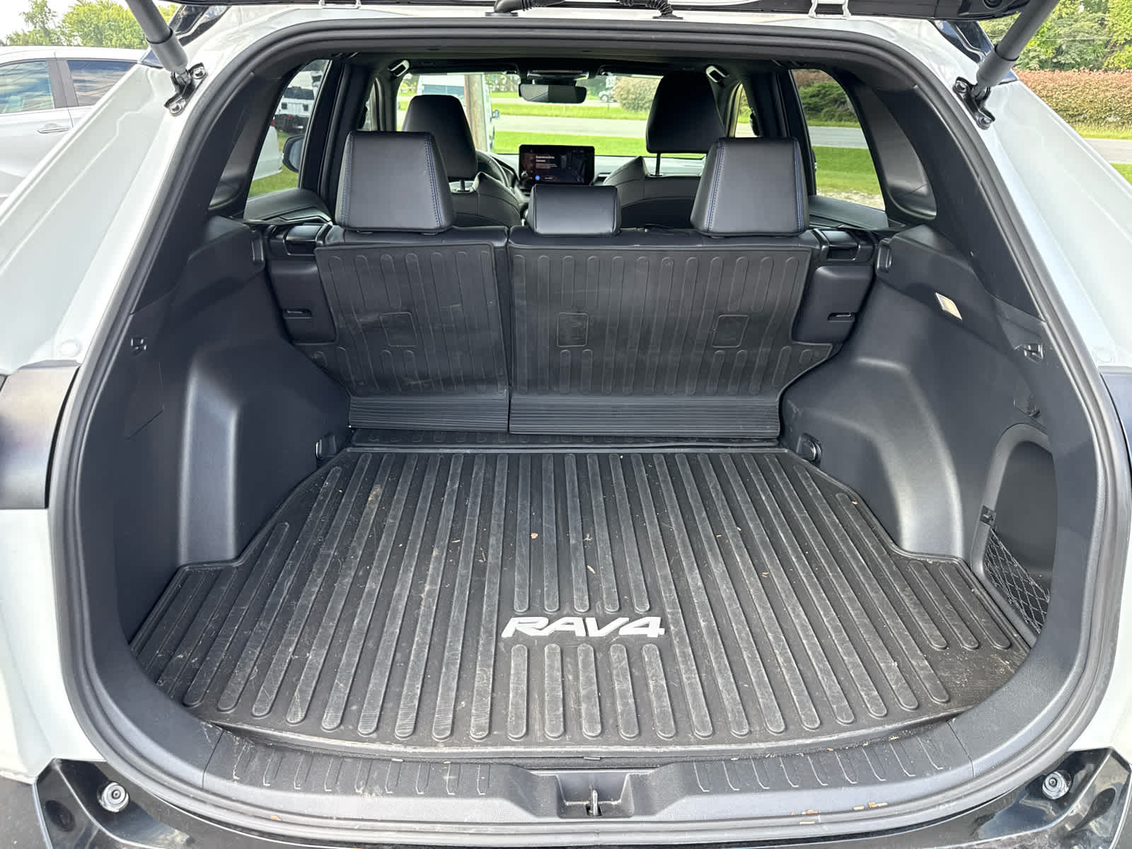 2025 Toyota RAV4 Hybrid XSE
