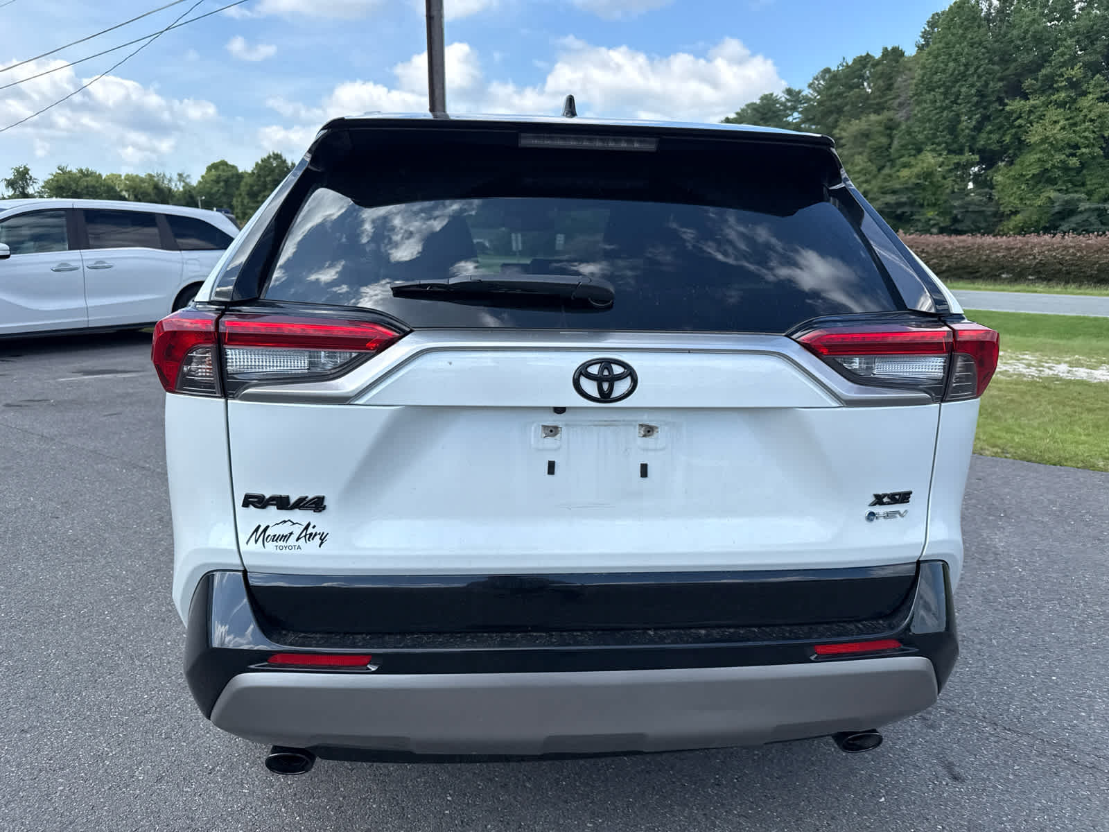 2025 Toyota RAV4 Hybrid XSE
