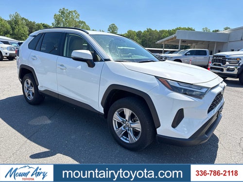 2022 Toyota RAV4 Hybrid XLE
