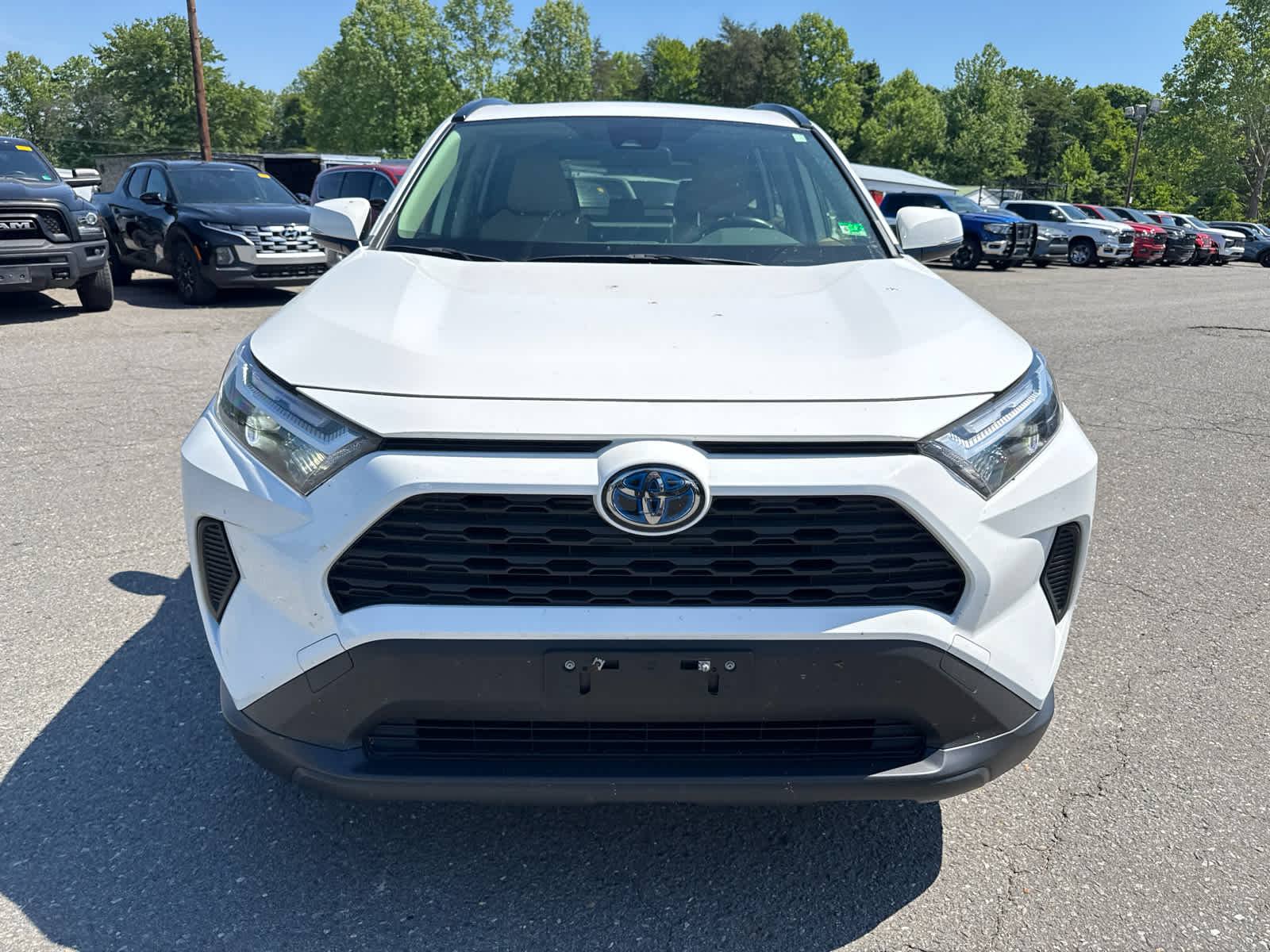 2022 Toyota RAV4 Hybrid XLE