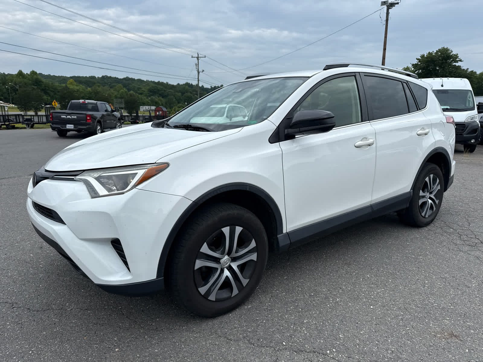 2018 Toyota RAV4 LE