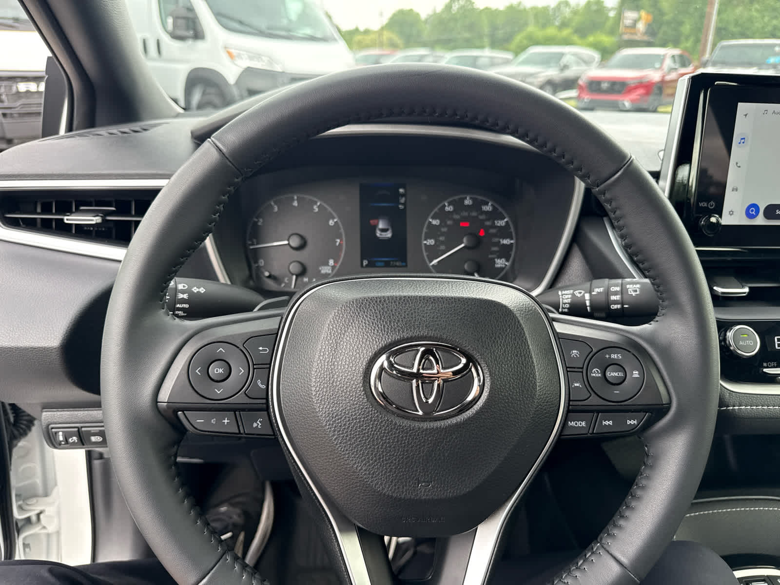 2024 Toyota Corolla Hatchback SE