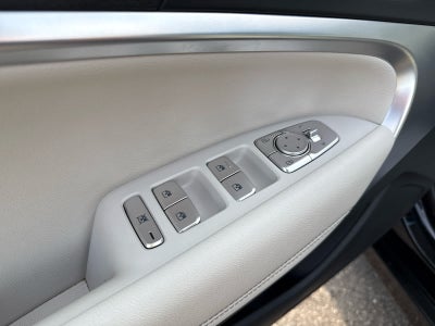 2024 Genesis G70 2.5T