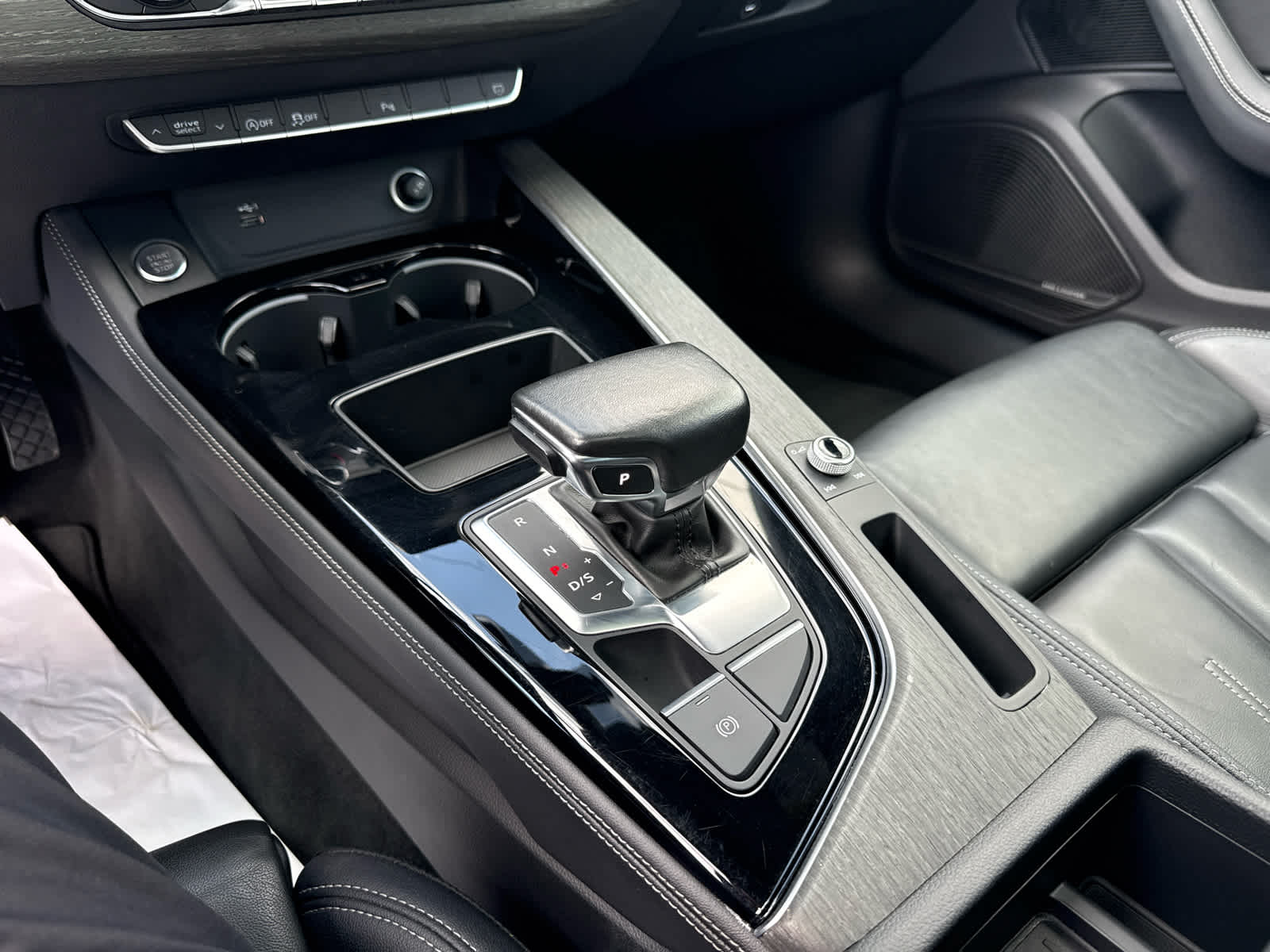 2024 Audi A4 Sedan S line Premium Plus