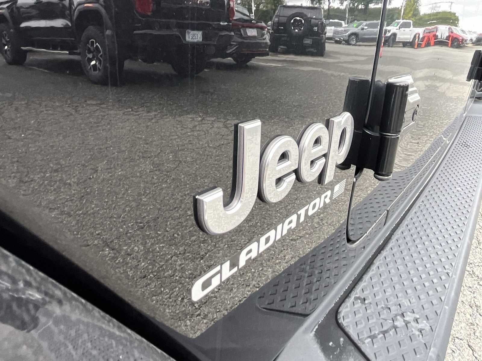 2023 Jeep Gladiator Overland