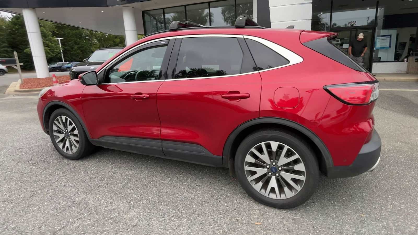 2020 Ford Escape Titanium Hybrid