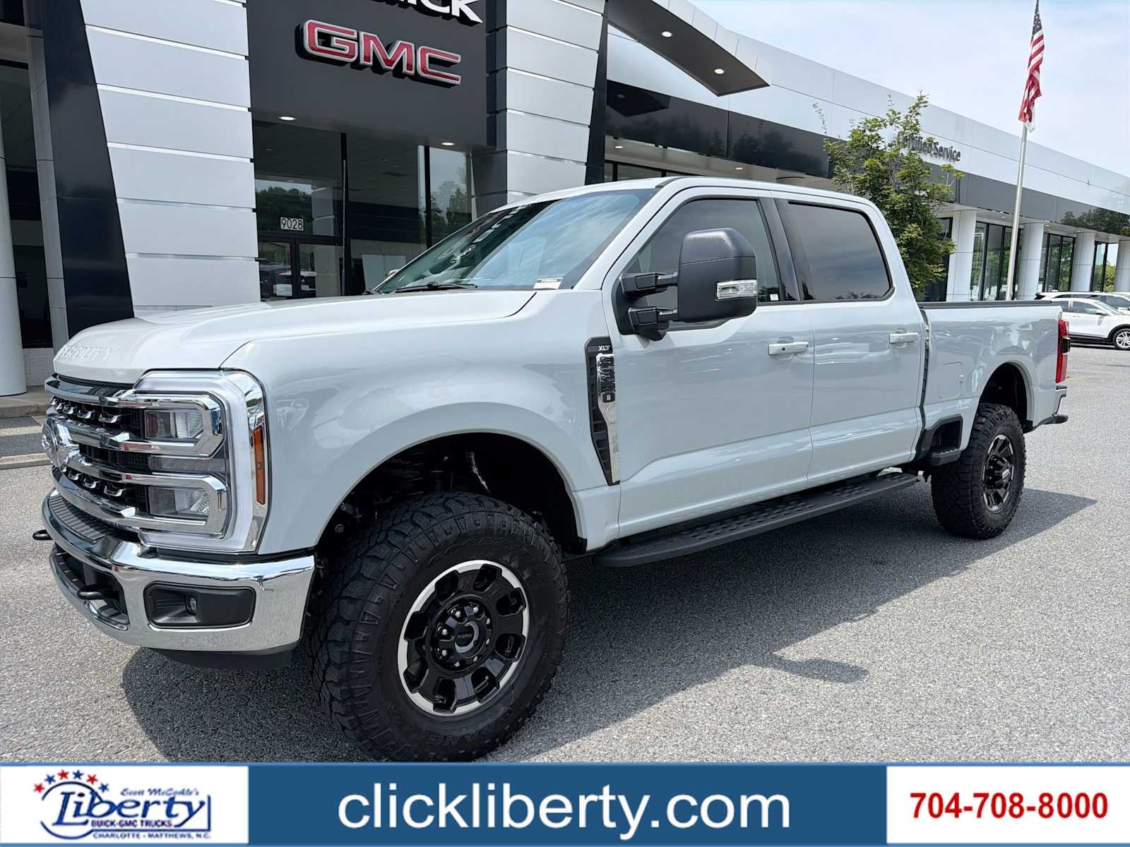 2026 Ford Super Duty F-350 SRW Pickup XLT