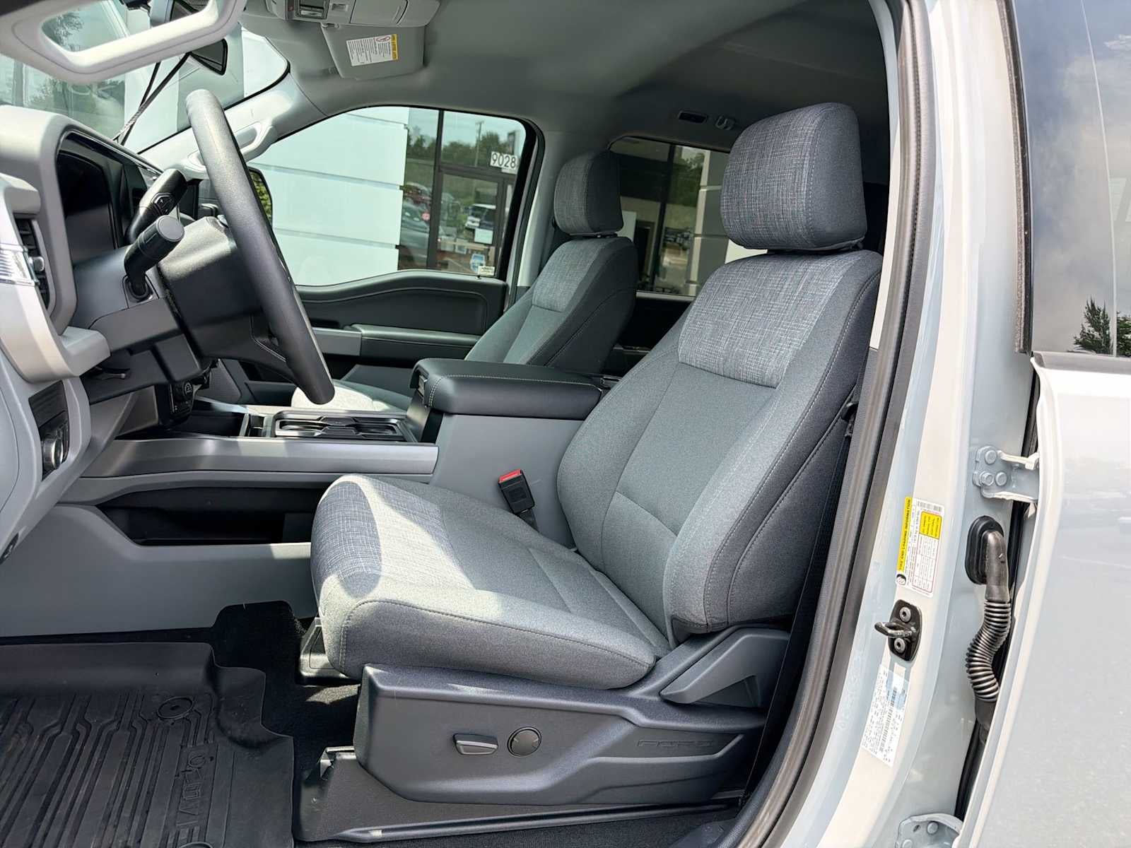 2026 Ford Super Duty F-350 SRW Pickup XLT