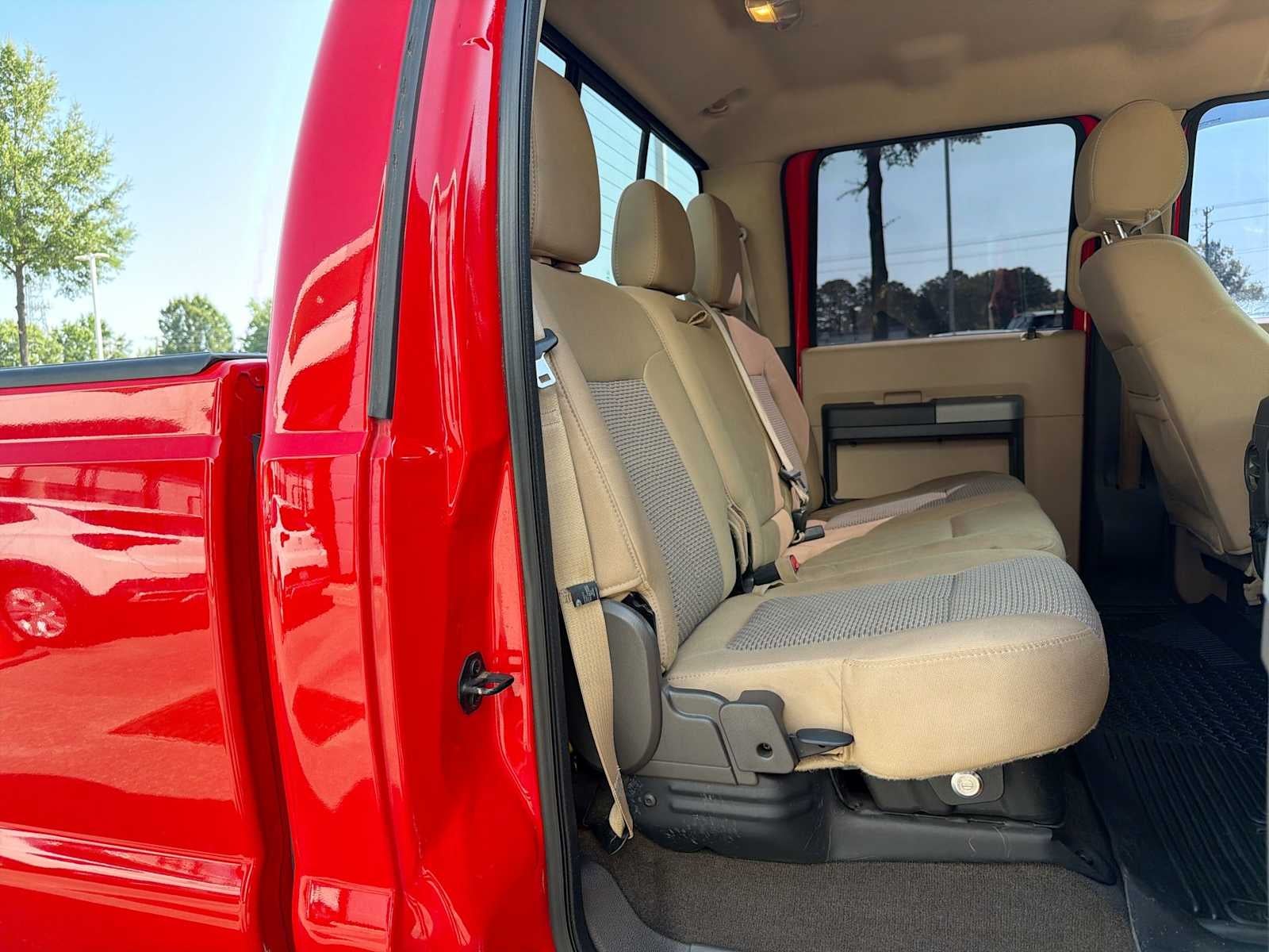 2016 Ford Super Duty F-450 Pickup XLT