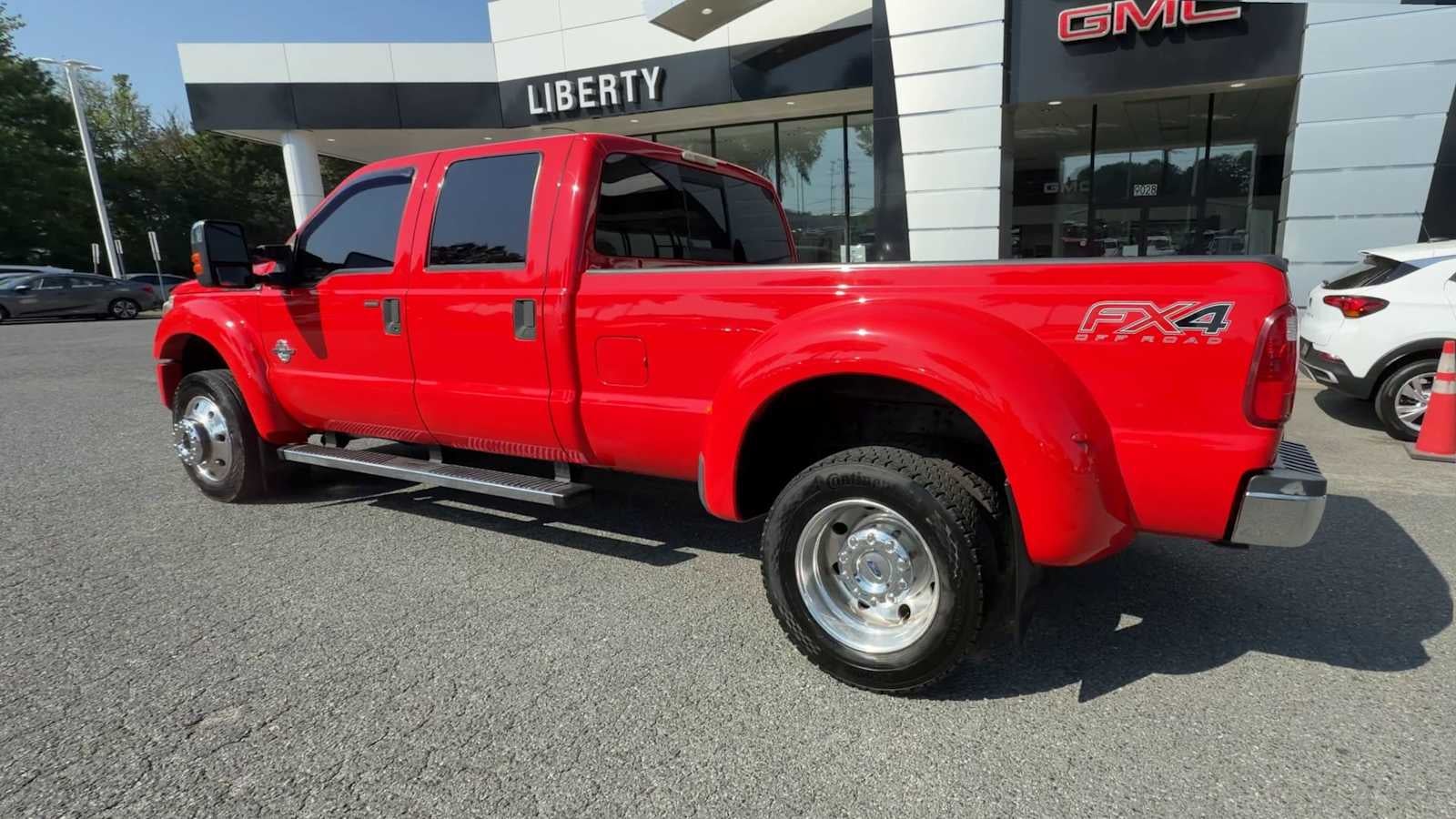 2016 Ford Super Duty F-450 Pickup XLT