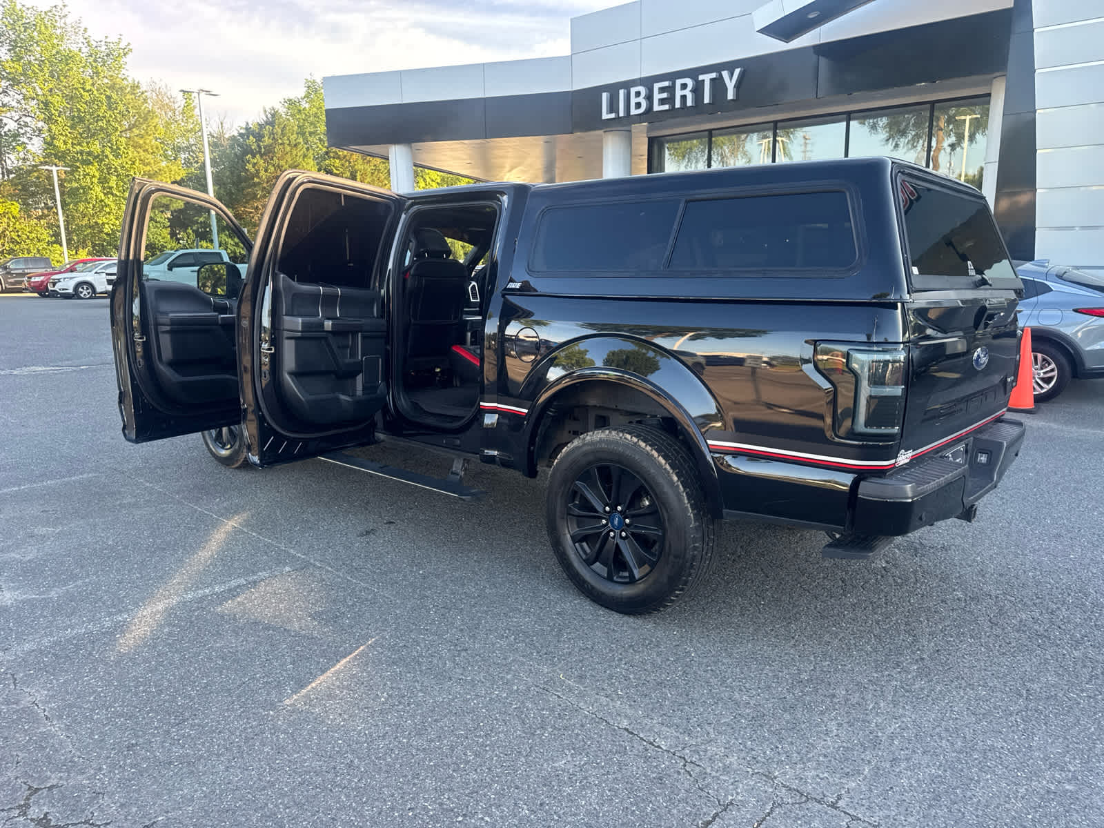 2019 Ford F-150 LARIAT
