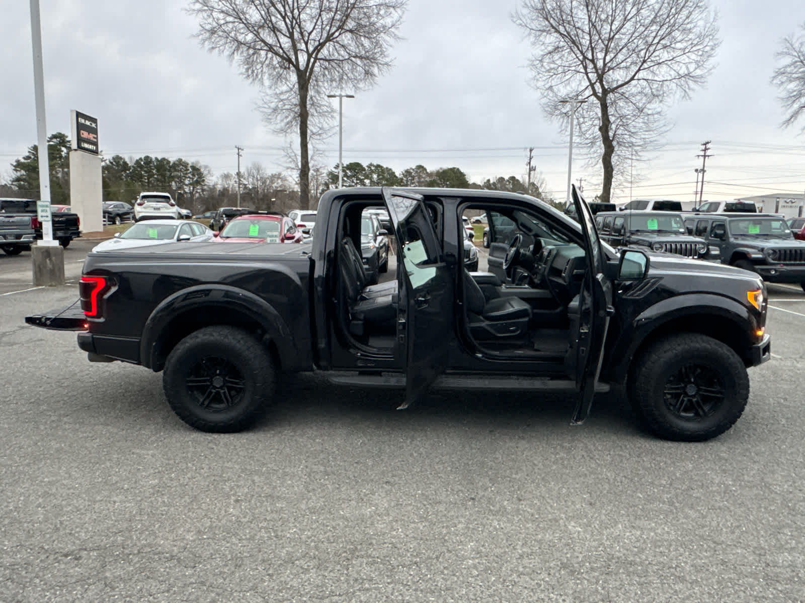 2018 Ford F-150 Raptor