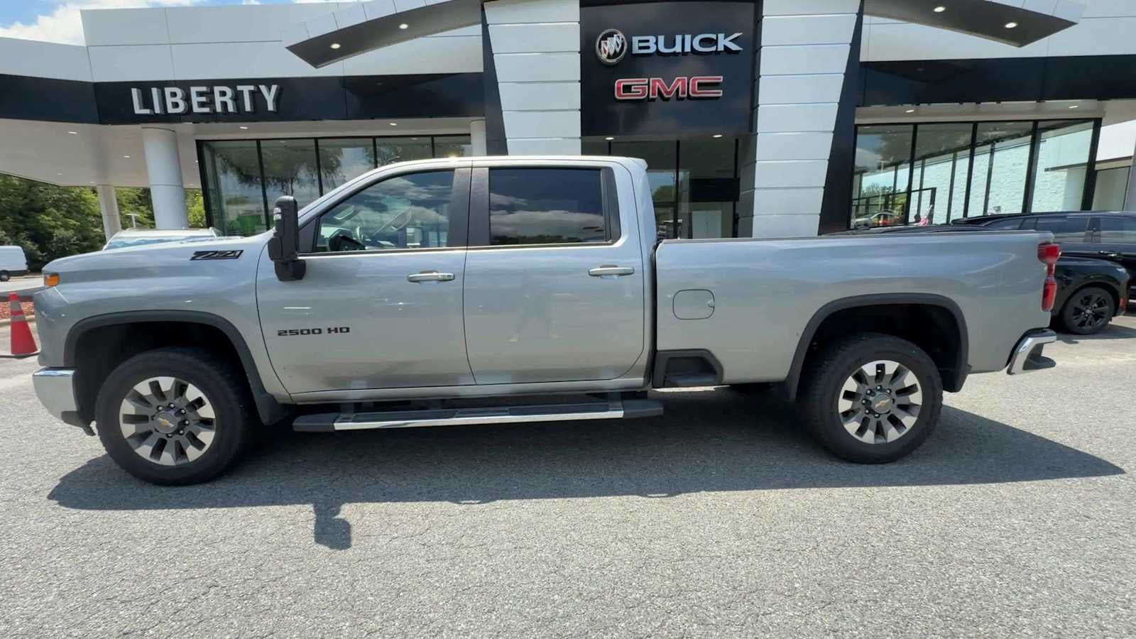 2025 Chevrolet Silverado 2500HD LT