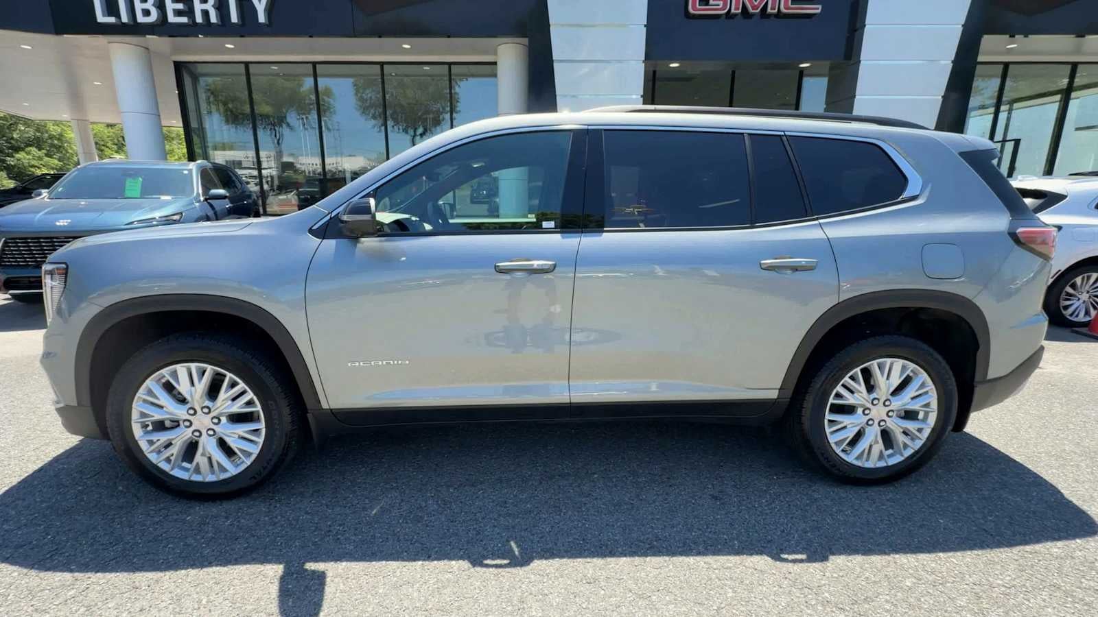 2026 GMC Acadia FWD Elevation