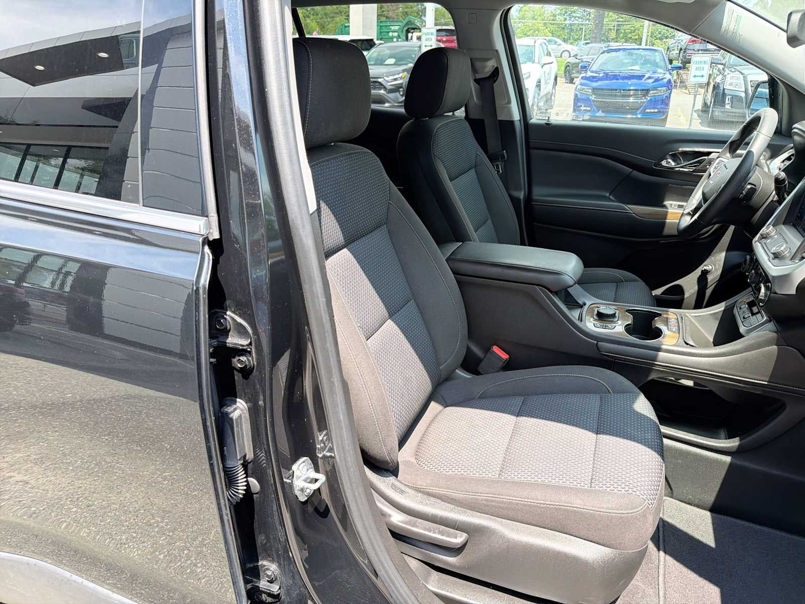 2021 GMC Acadia SLE