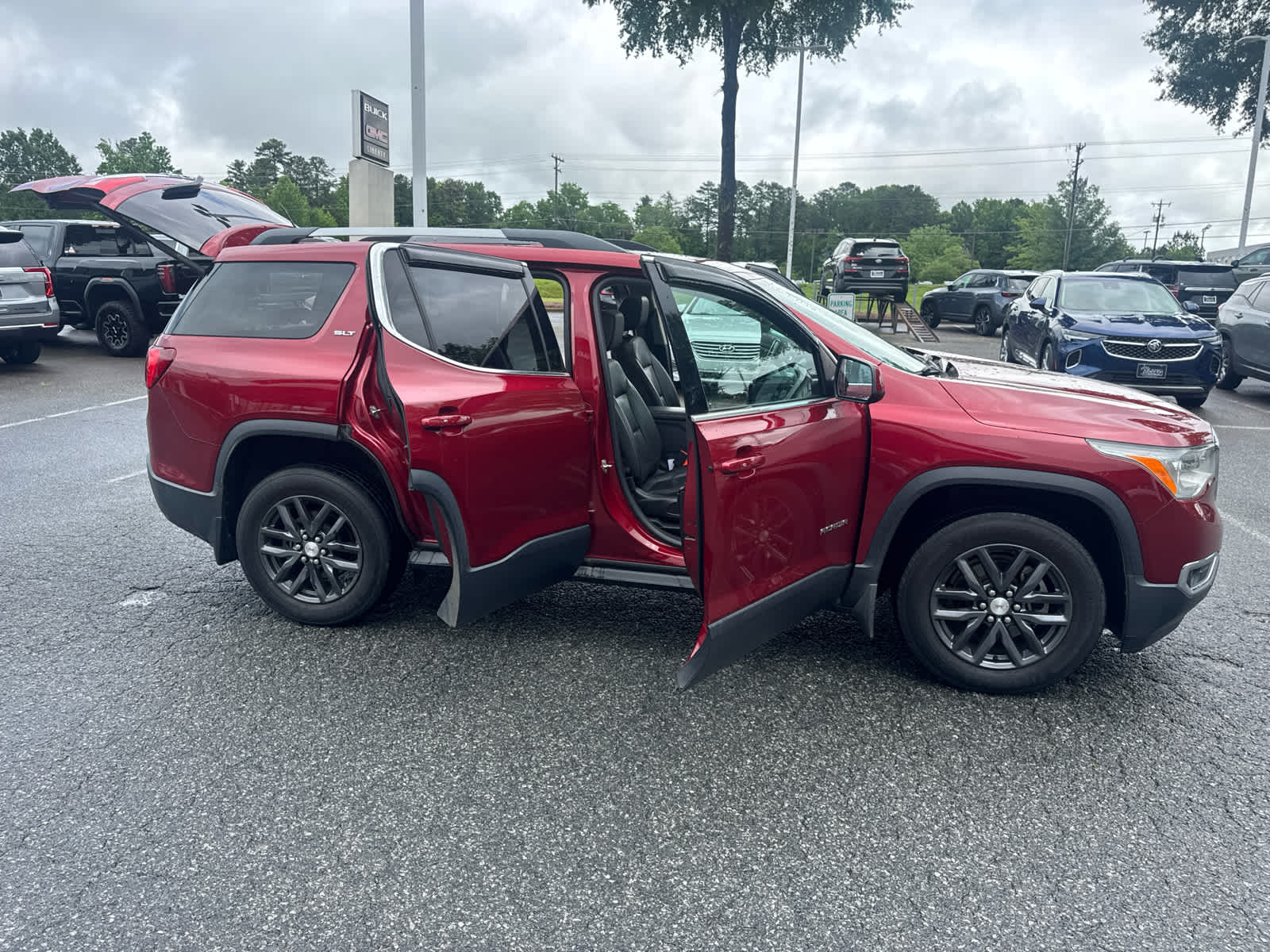 2019 GMC Acadia SLT