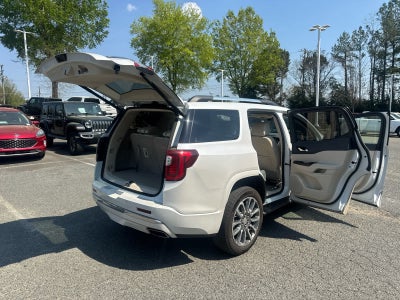 2023 GMC Acadia Denali