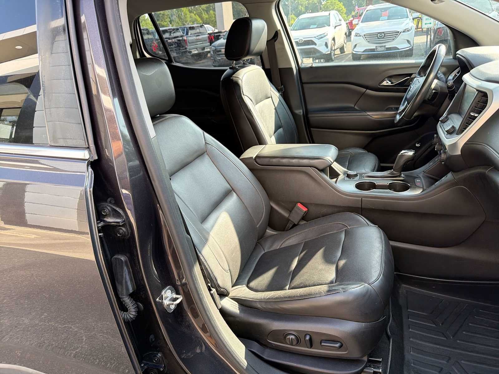 2017 GMC Acadia SLT