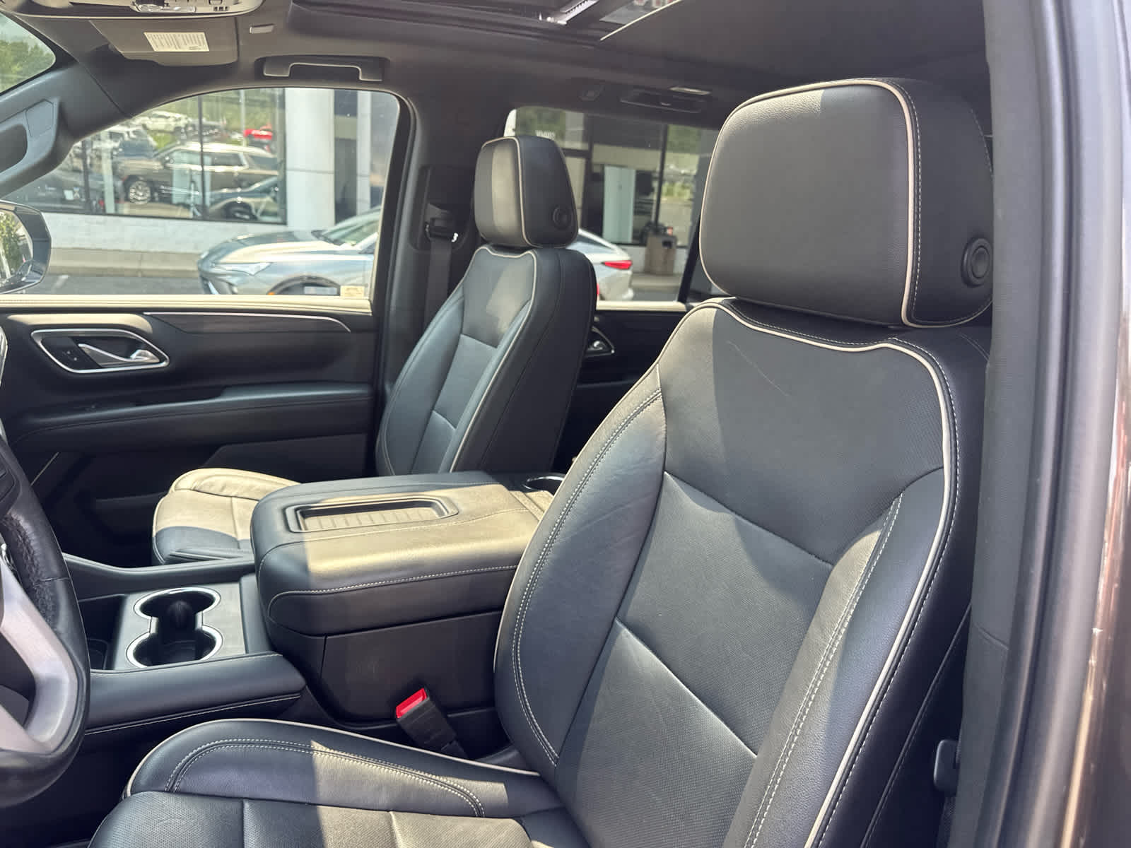 2021 GMC Yukon SLT