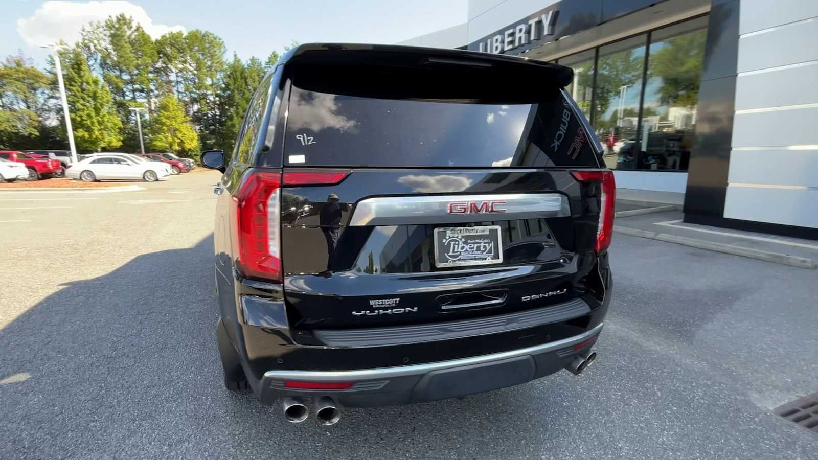 2022 GMC Yukon Denali