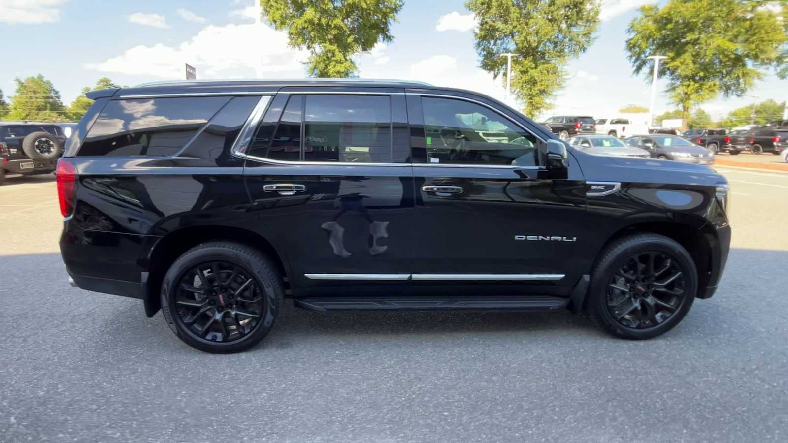 2022 GMC Yukon Denali