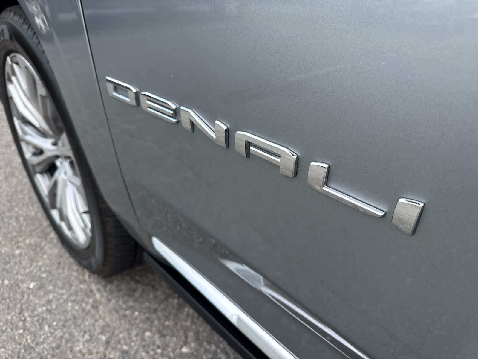 2023 GMC Yukon Denali Denali