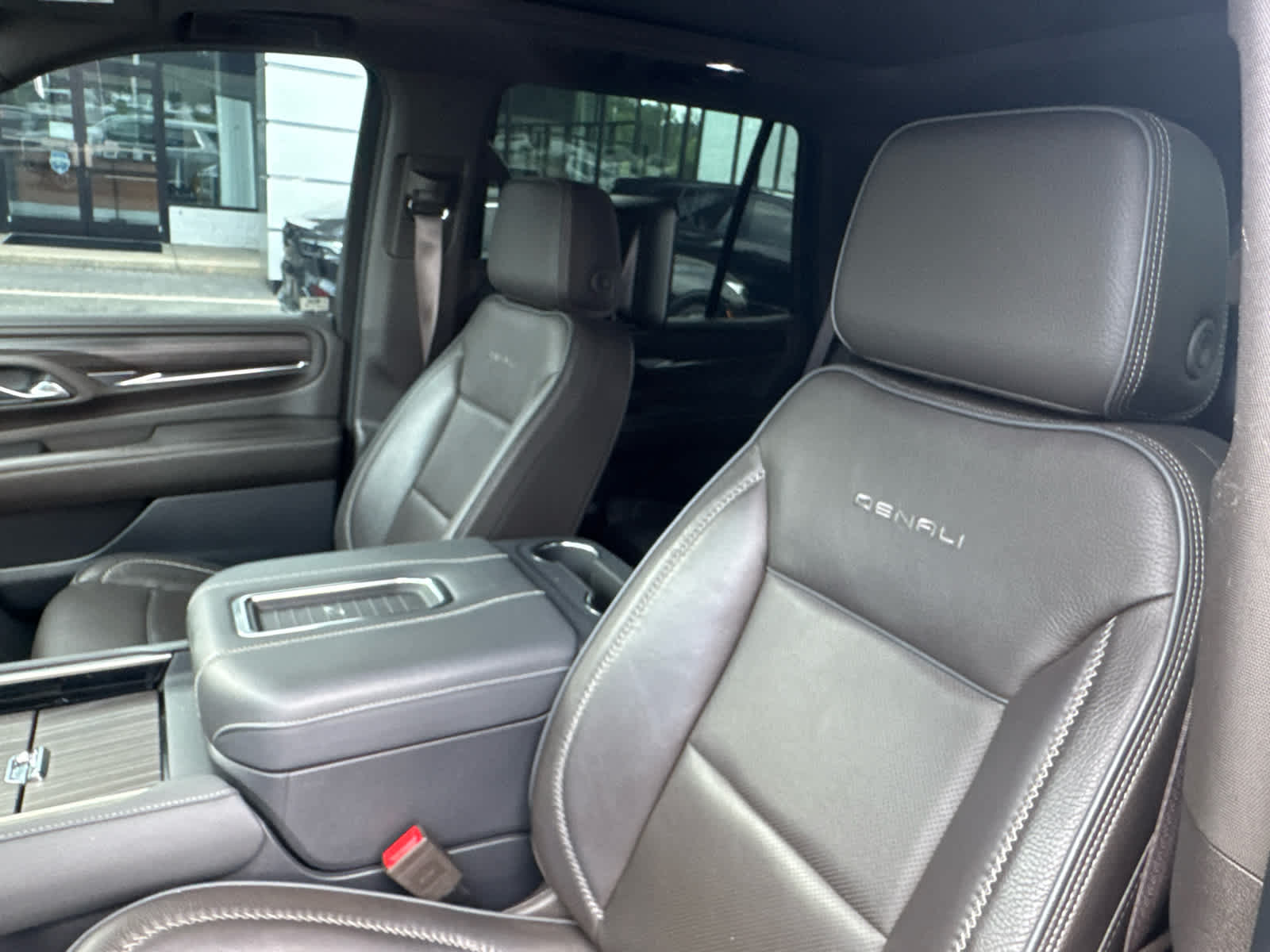 2023 GMC Yukon Denali Denali