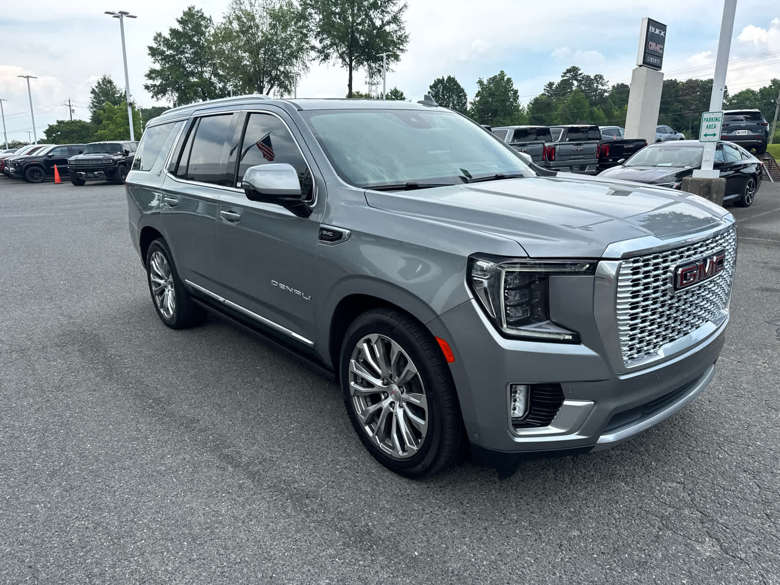 2023 GMC Yukon Denali Denali