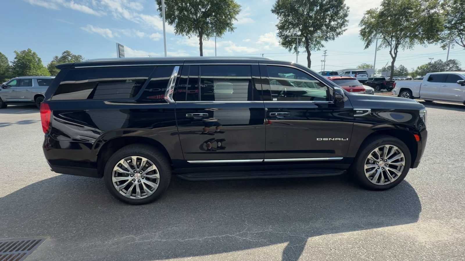 2023 GMC Yukon Denali Denali