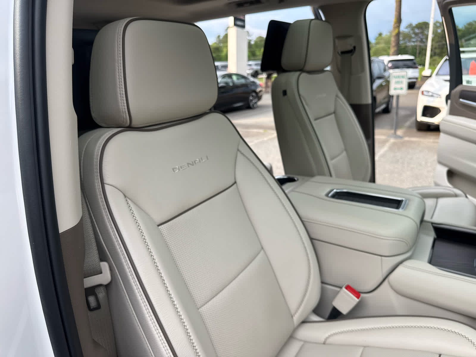 2024 GMC Yukon XL Denali Denali