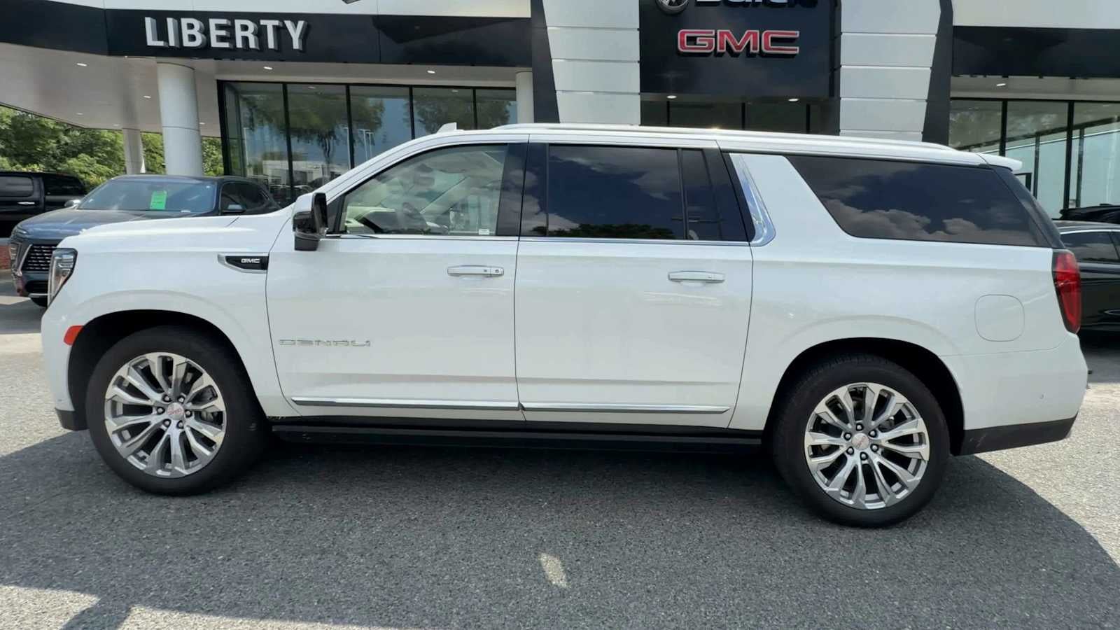 2024 GMC Yukon XL Denali Denali