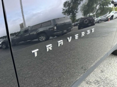 2022 Chevrolet Traverse LT Cloth