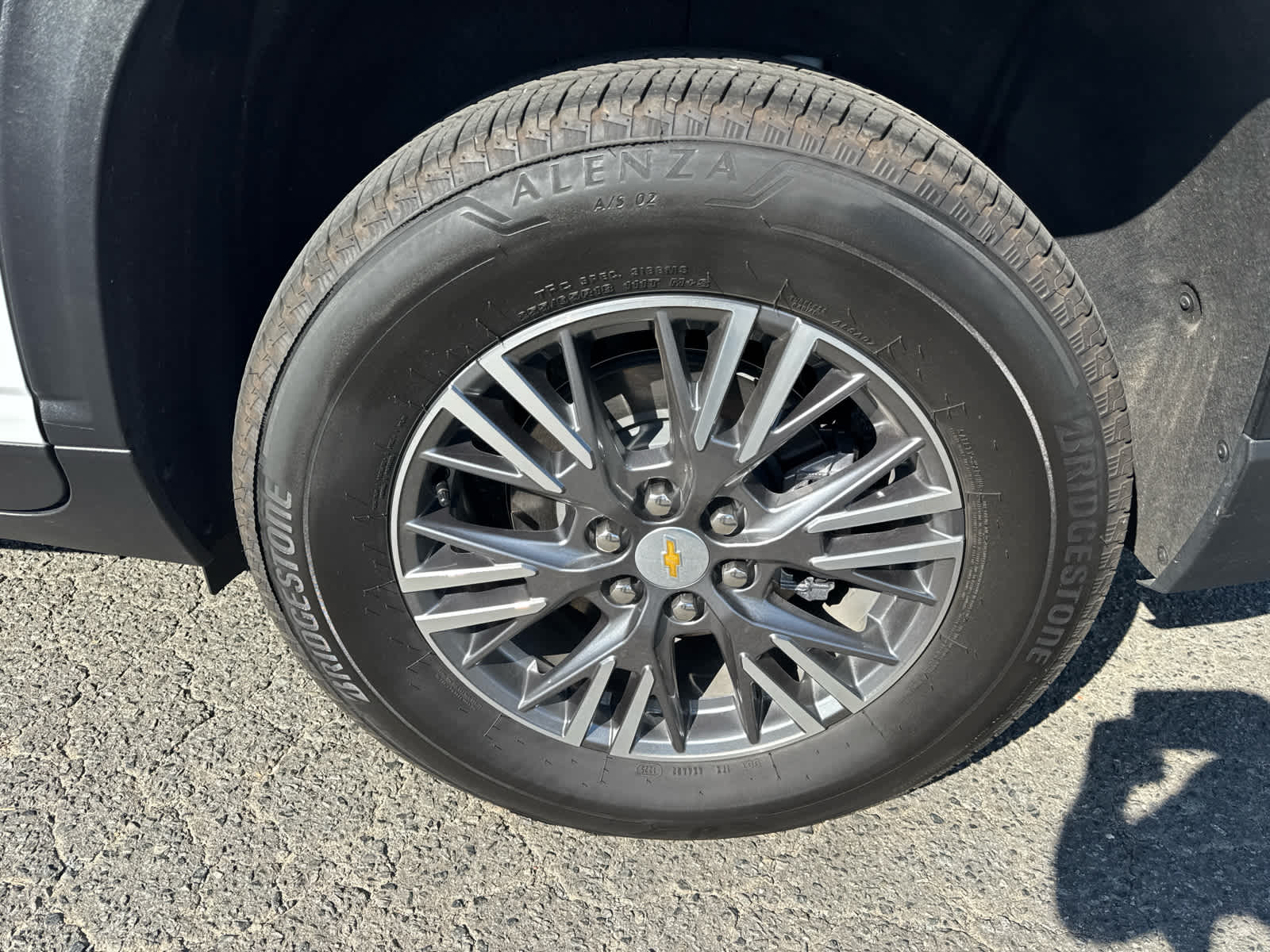 2025 Chevrolet Traverse FWD LT