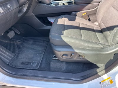 2025 Chevrolet Traverse FWD LT