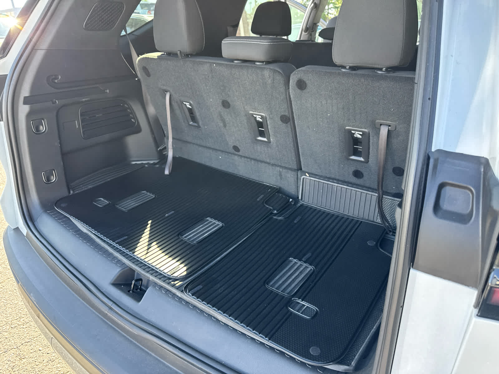 2025 Chevrolet Traverse FWD LT