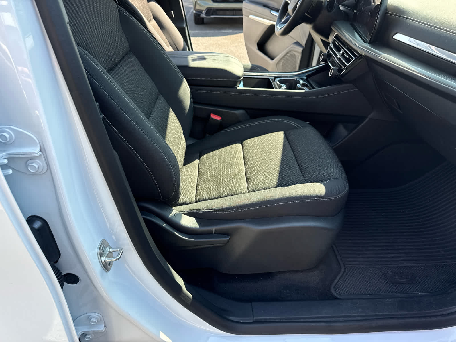 2025 Chevrolet Traverse FWD LT