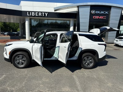 2025 Chevrolet Traverse FWD LT