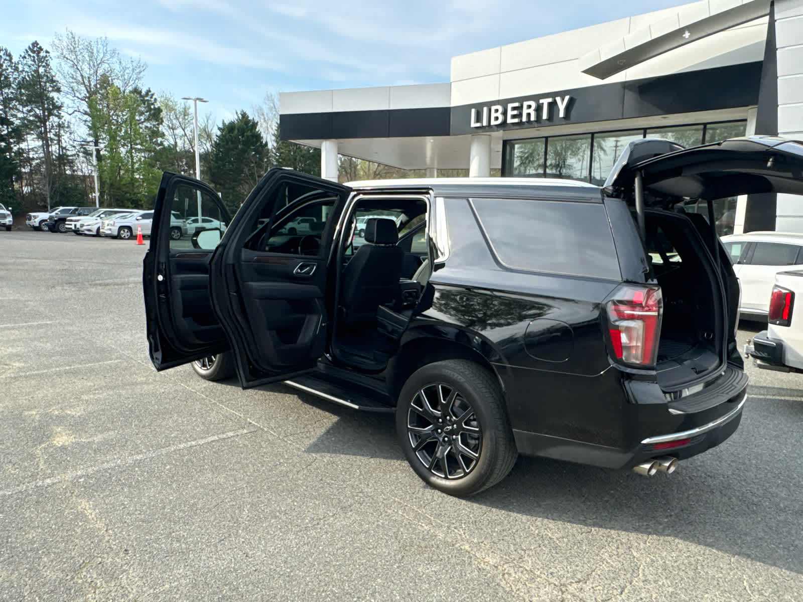 2024 Chevrolet Tahoe Premier