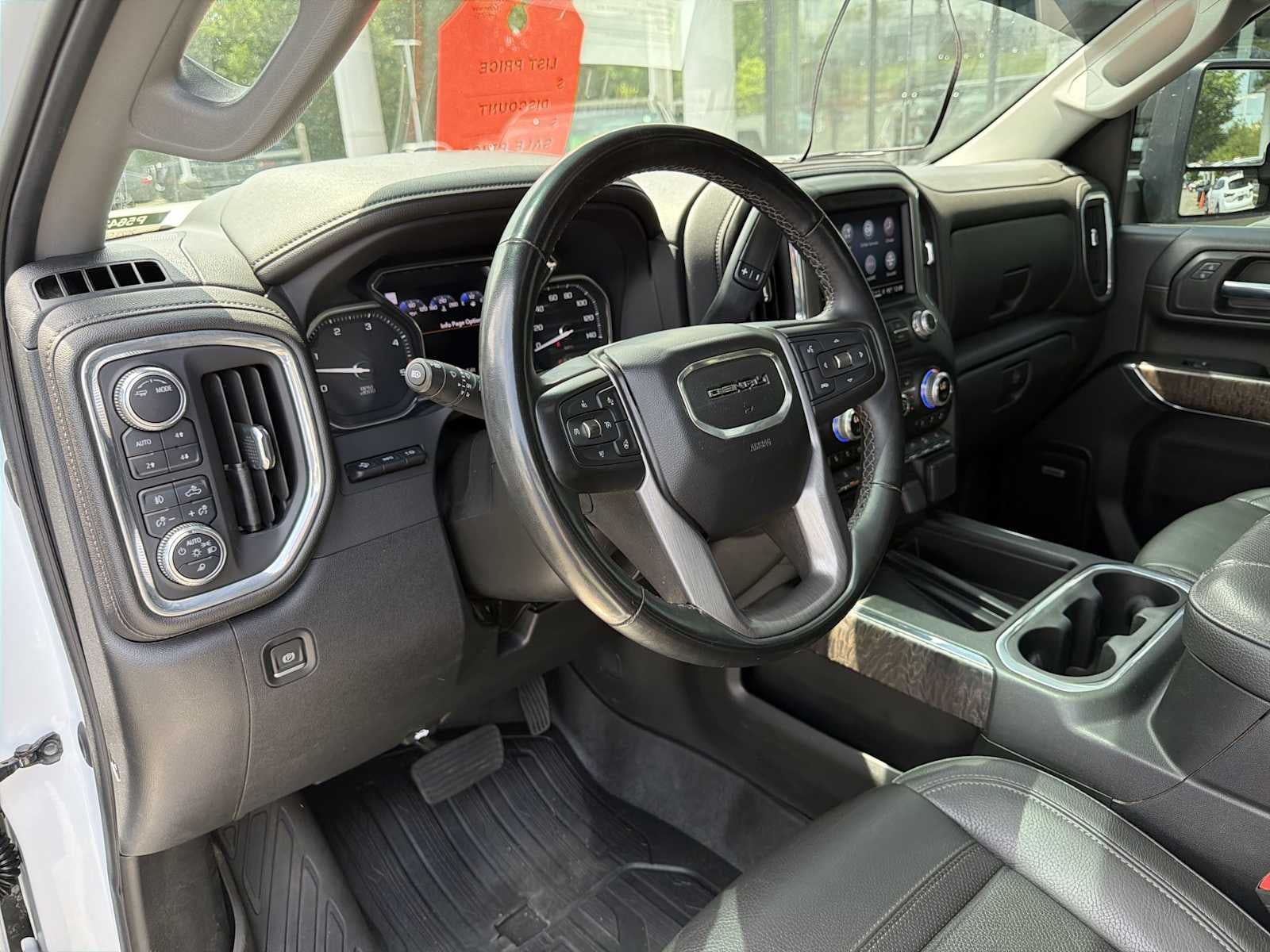 2023 GMC Sierra 2500HD Denali