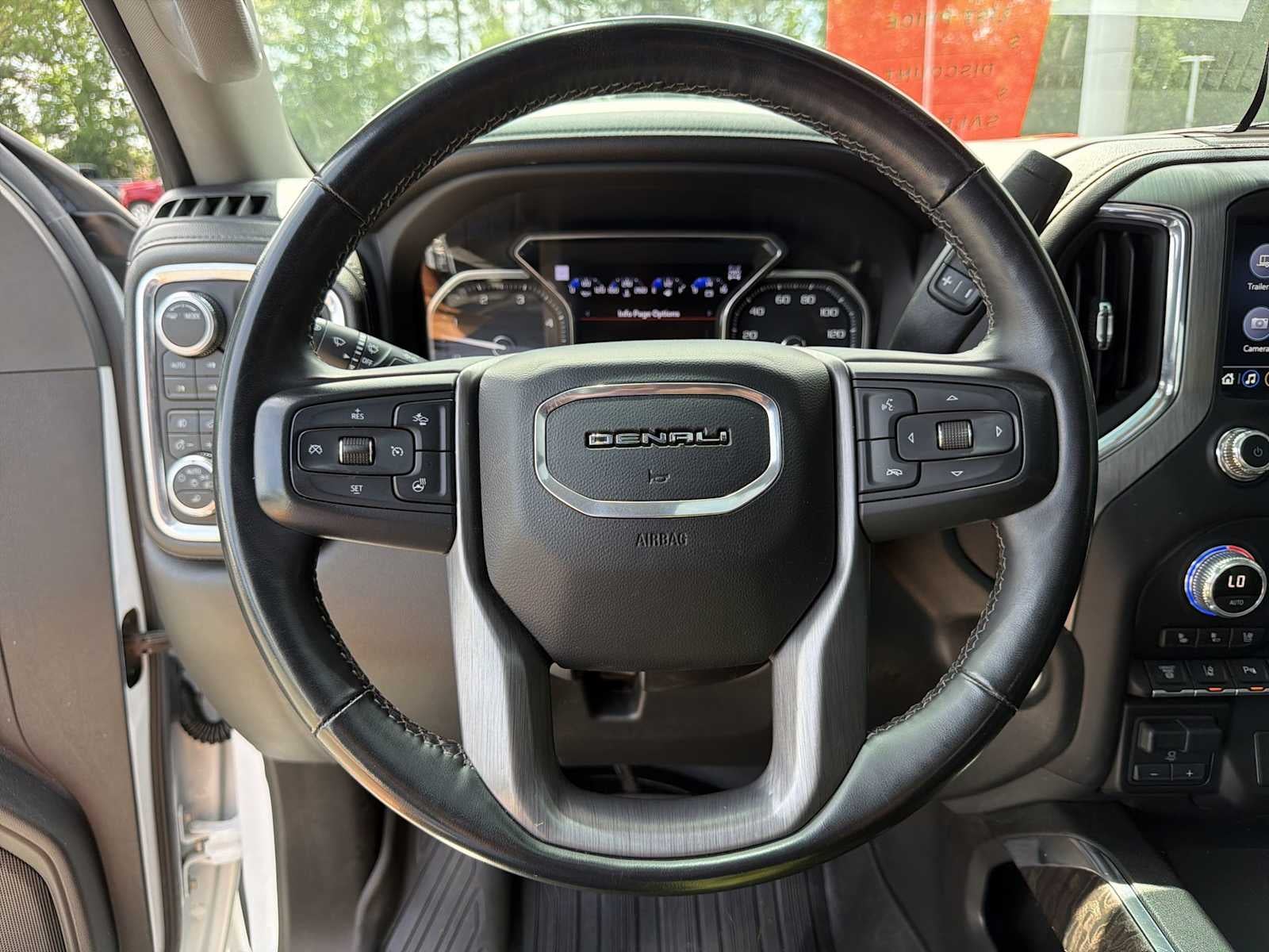 2023 GMC Sierra 2500HD Denali