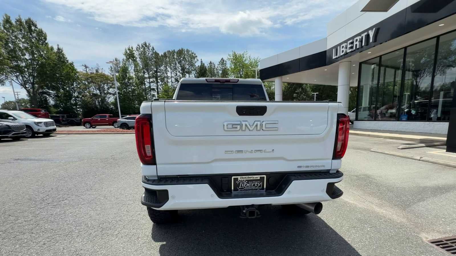 2023 GMC Sierra 2500HD Denali