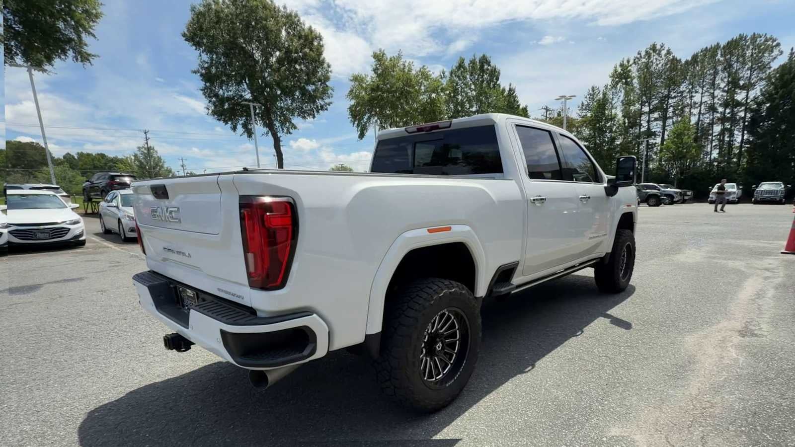 2023 GMC Sierra 2500HD Denali