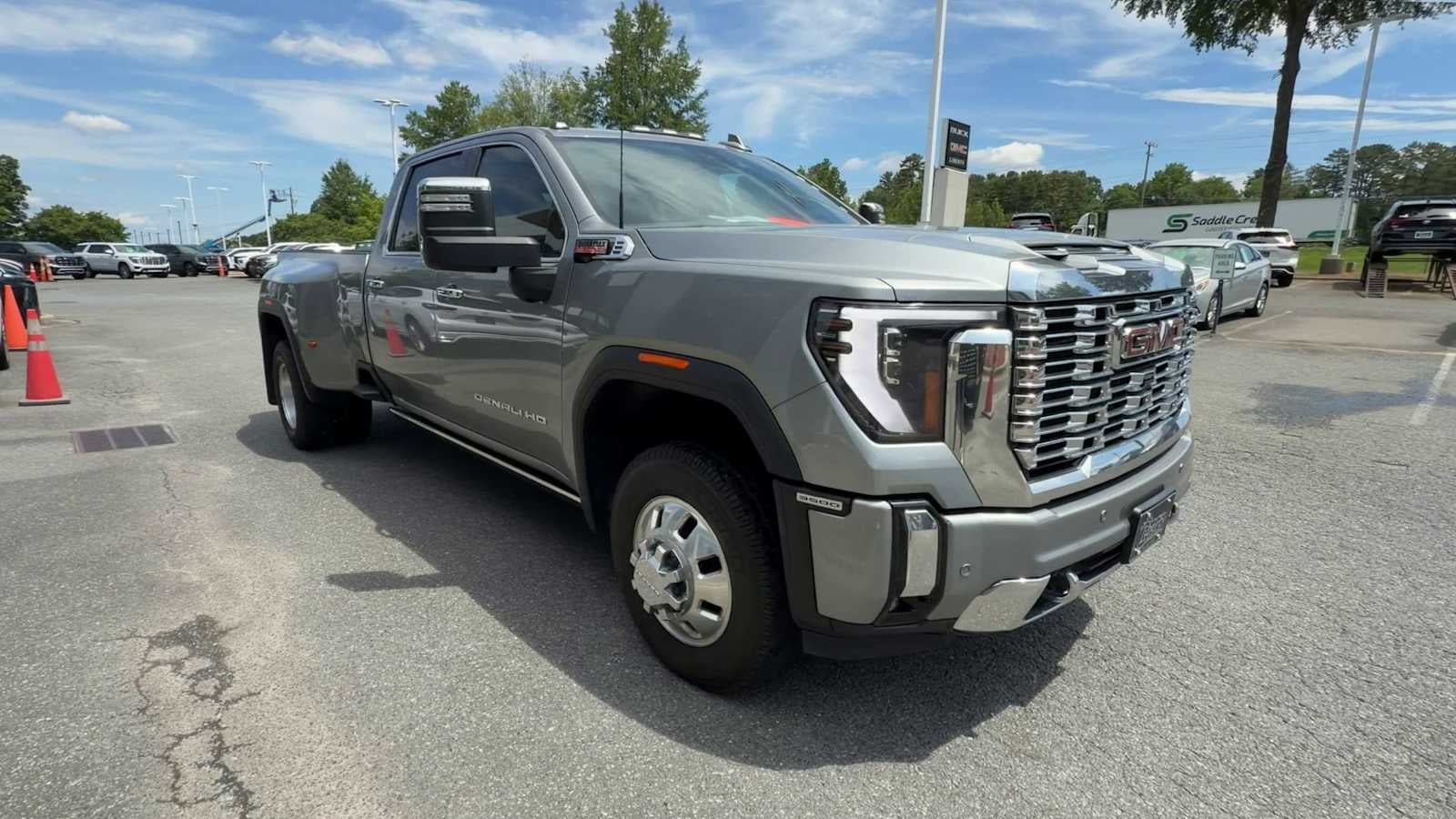 2024 GMC Sierra 3500HD Denali