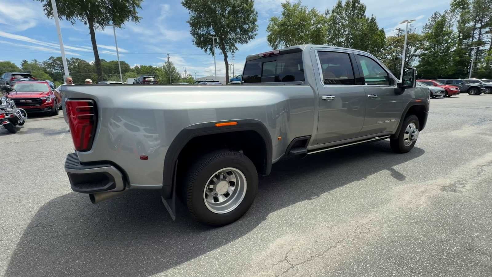 2024 GMC Sierra 3500HD Denali