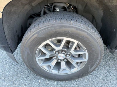 2022 GMC Canyon 4WD AT4 w/Cloth