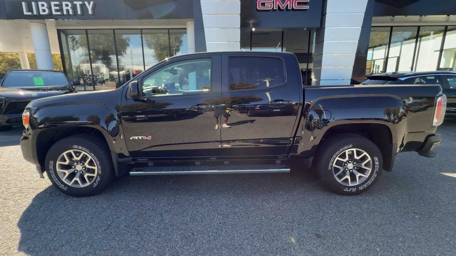 2021 GMC Canyon 4WD AT4 w/Leather