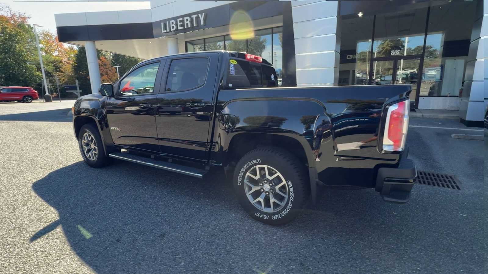 2021 GMC Canyon 4WD AT4 w/Leather