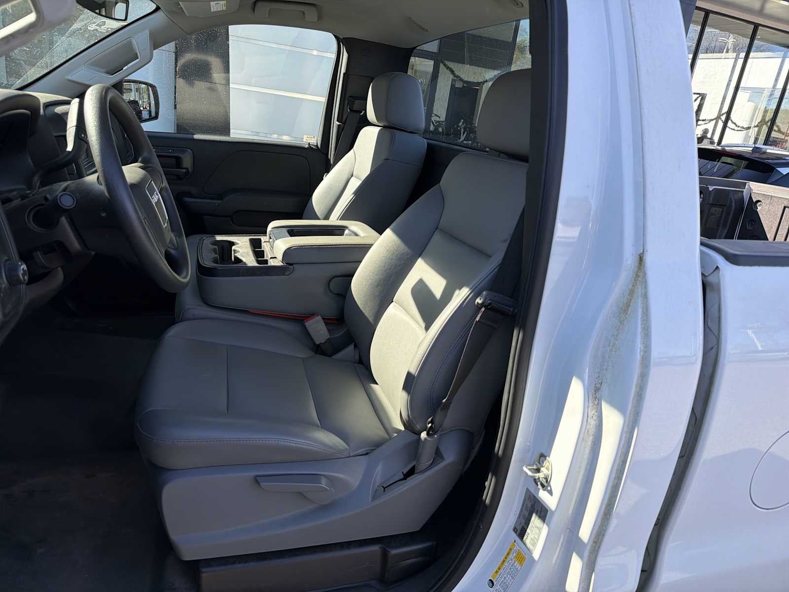 2018 GMC Sierra 1500 2WD Reg Cab 119.0"