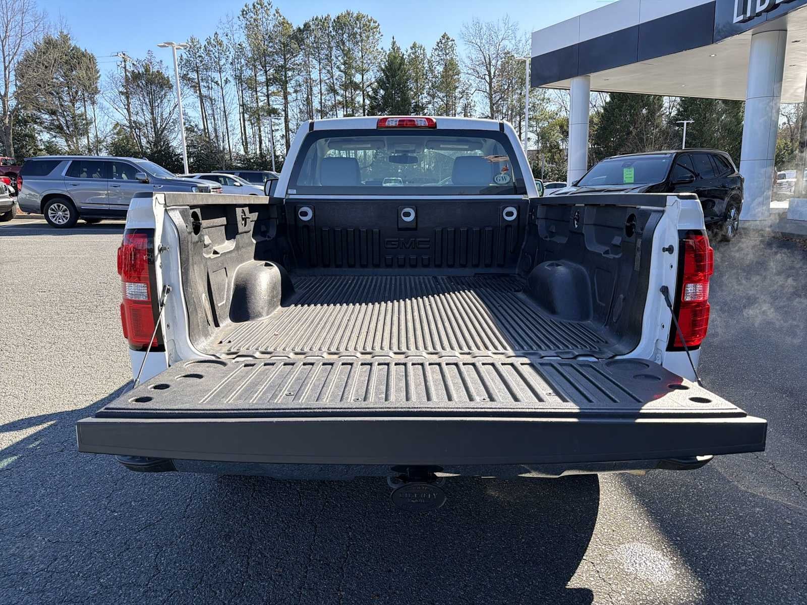 2018 GMC Sierra 1500 2WD Reg Cab 119.0"