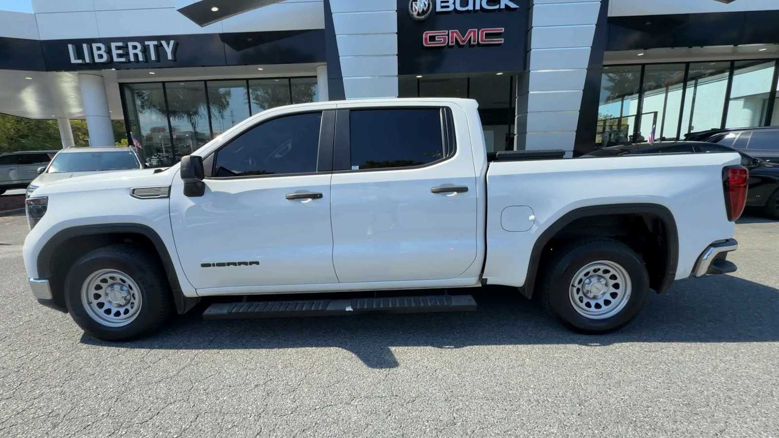 2022 GMC Sierra 1500 Pro